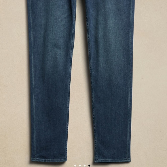 Men’s Banana Republic Slim Fit Medium Wash Traveler Jeans sz 32”x34” - Picture 4 of 10